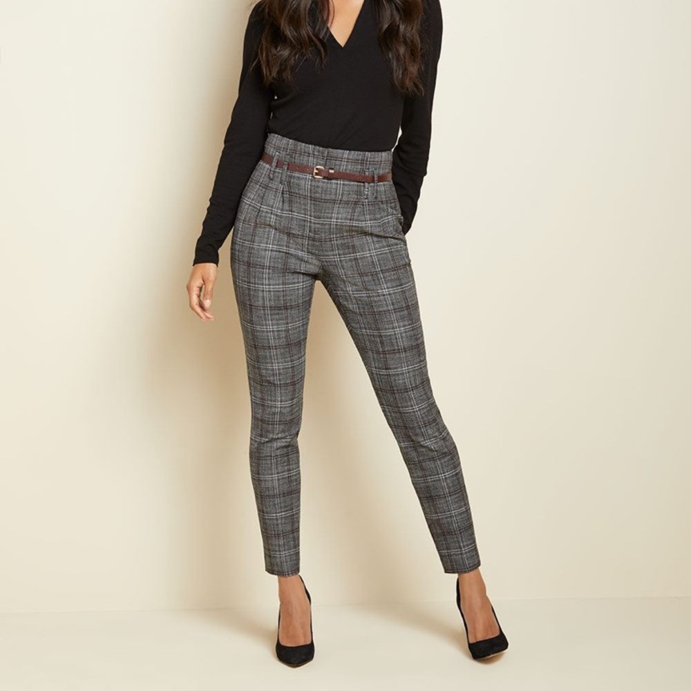RW&CO High Waisted Pleated Pant